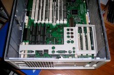 G4_Quadra_700_02.2p.jpg