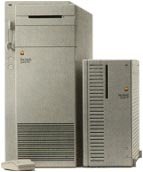 apple_quadra_900.jpg