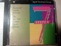 SystemSoftware7GoldenMasterMay1991CDcover.jpg SystemSoftware7GoldenMasterMay1991CDcover.jpg