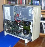 Quadra_7100_08.2p.jpg