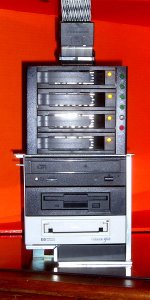 U160_Haul-DriveStack.2p.jpg U160_Haul-DriveStack.2p.jpg