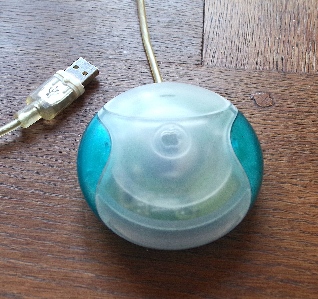 
<span>Apple USB Mouse</span>
