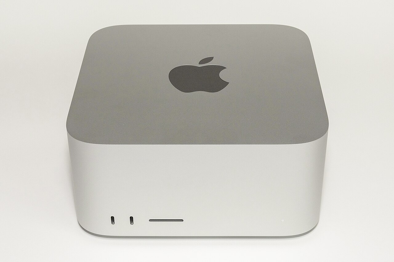 
<span>Mac Studio (2022)</span>
