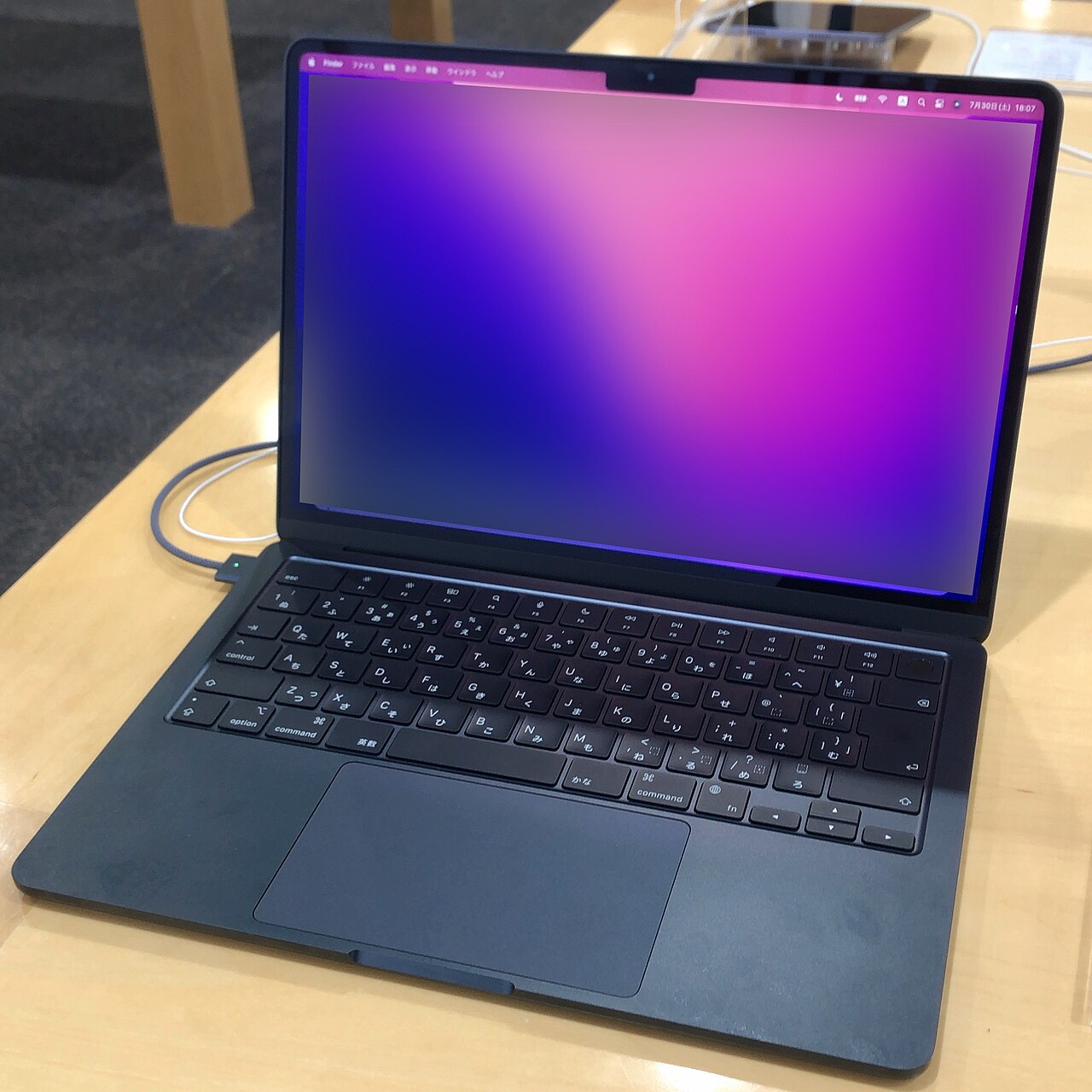 
<span>MacBook Air M2</span>
